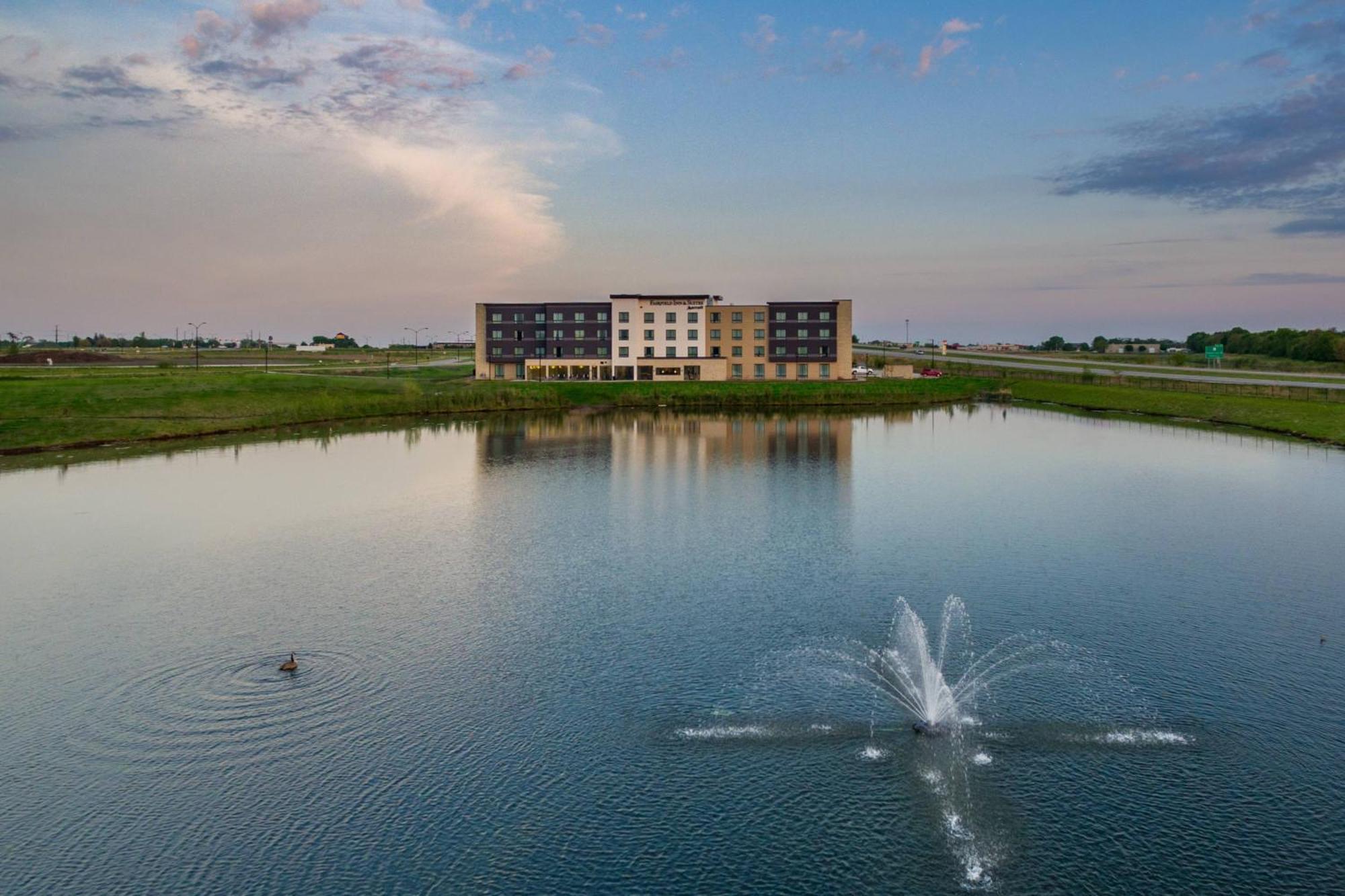 Fairfield Inn & Suites By Marriott Des Moines Altoona Exterior photo
